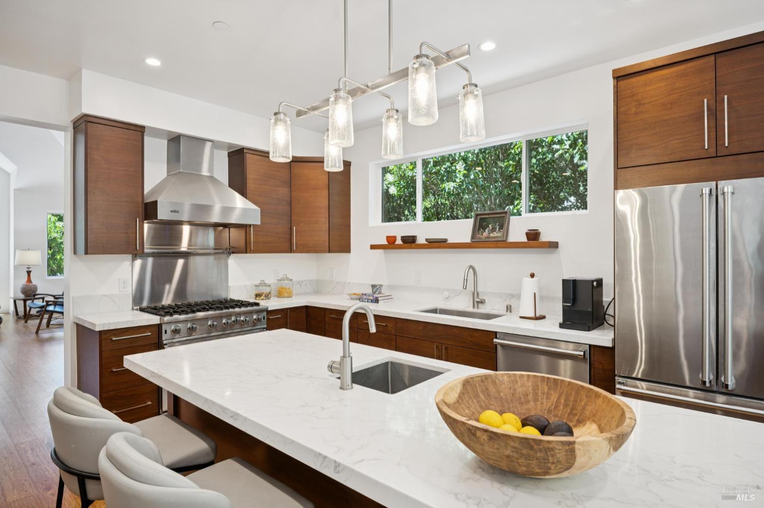 30 Oak Knoll Drive San Anselmo CA 94960