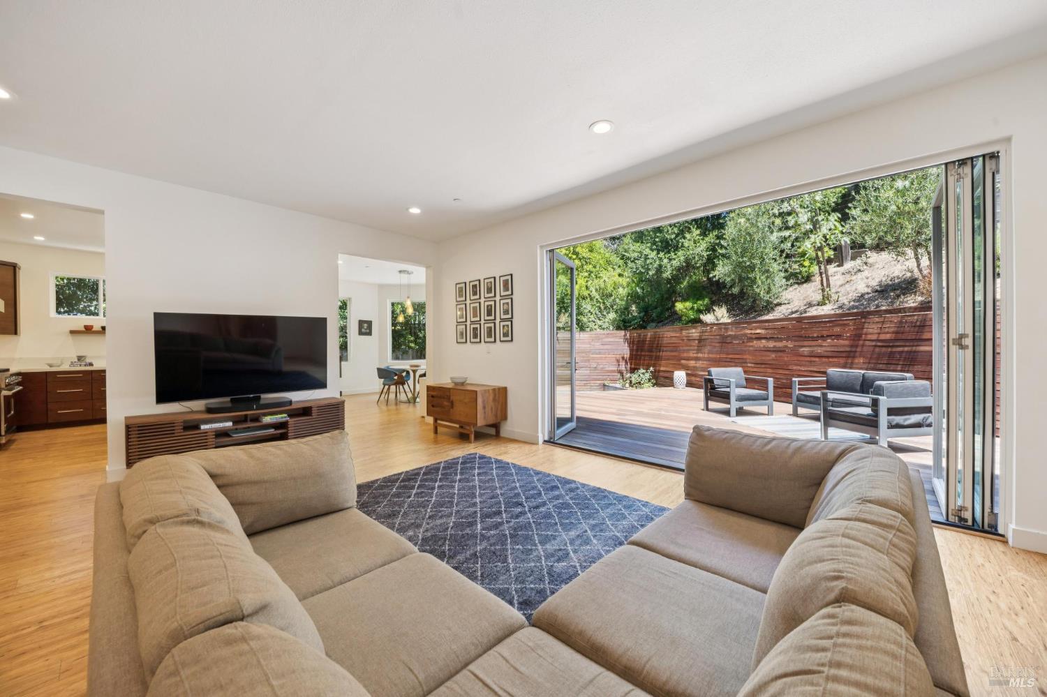 30 Oak Knoll Drive San Anselmo CA 94960