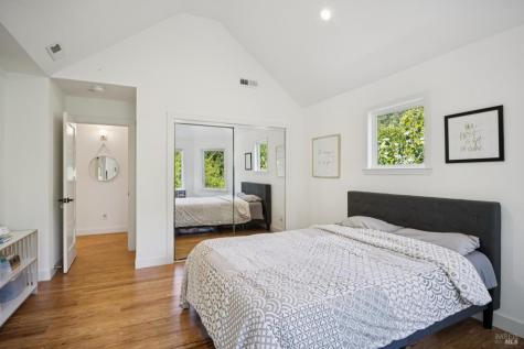 30 Oak Knoll Drive San Anselmo CA 94960