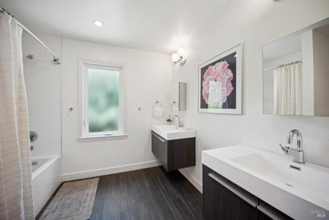 30 Oak Knoll Drive San Anselmo CA 94960