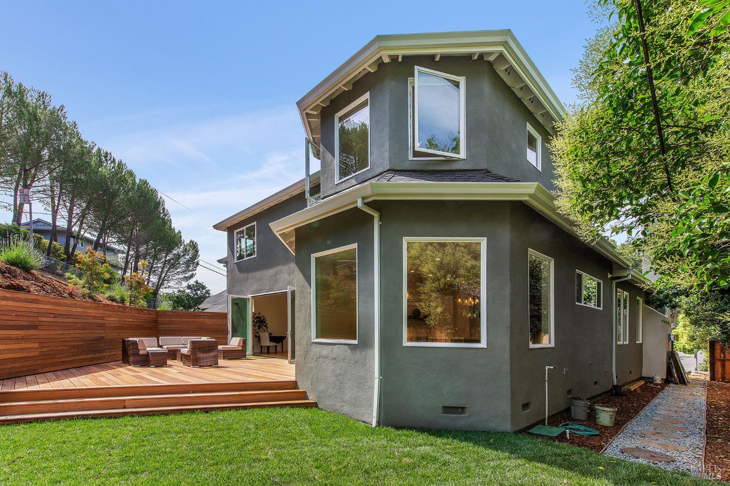 30 Oak Knoll Drive San Anselmo CA 94960