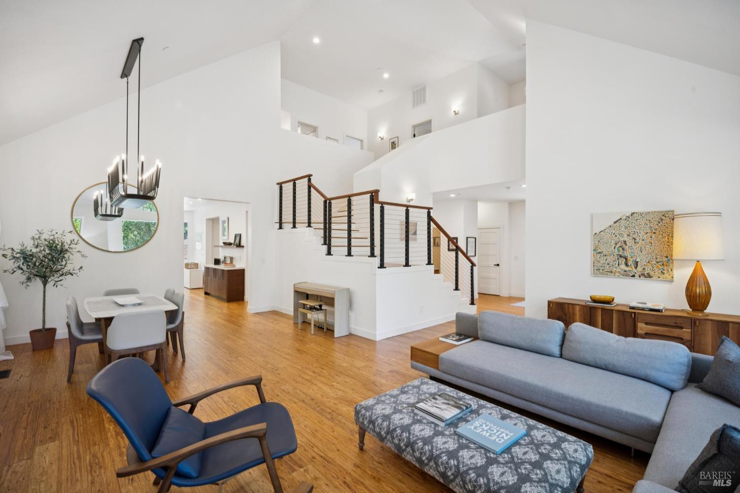 30 Oak Knoll Drive San Anselmo CA 94960