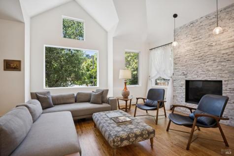 30 Oak Knoll Drive San Anselmo CA 94960