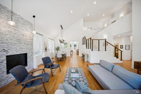 30 Oak Knoll Drive San Anselmo CA 94960