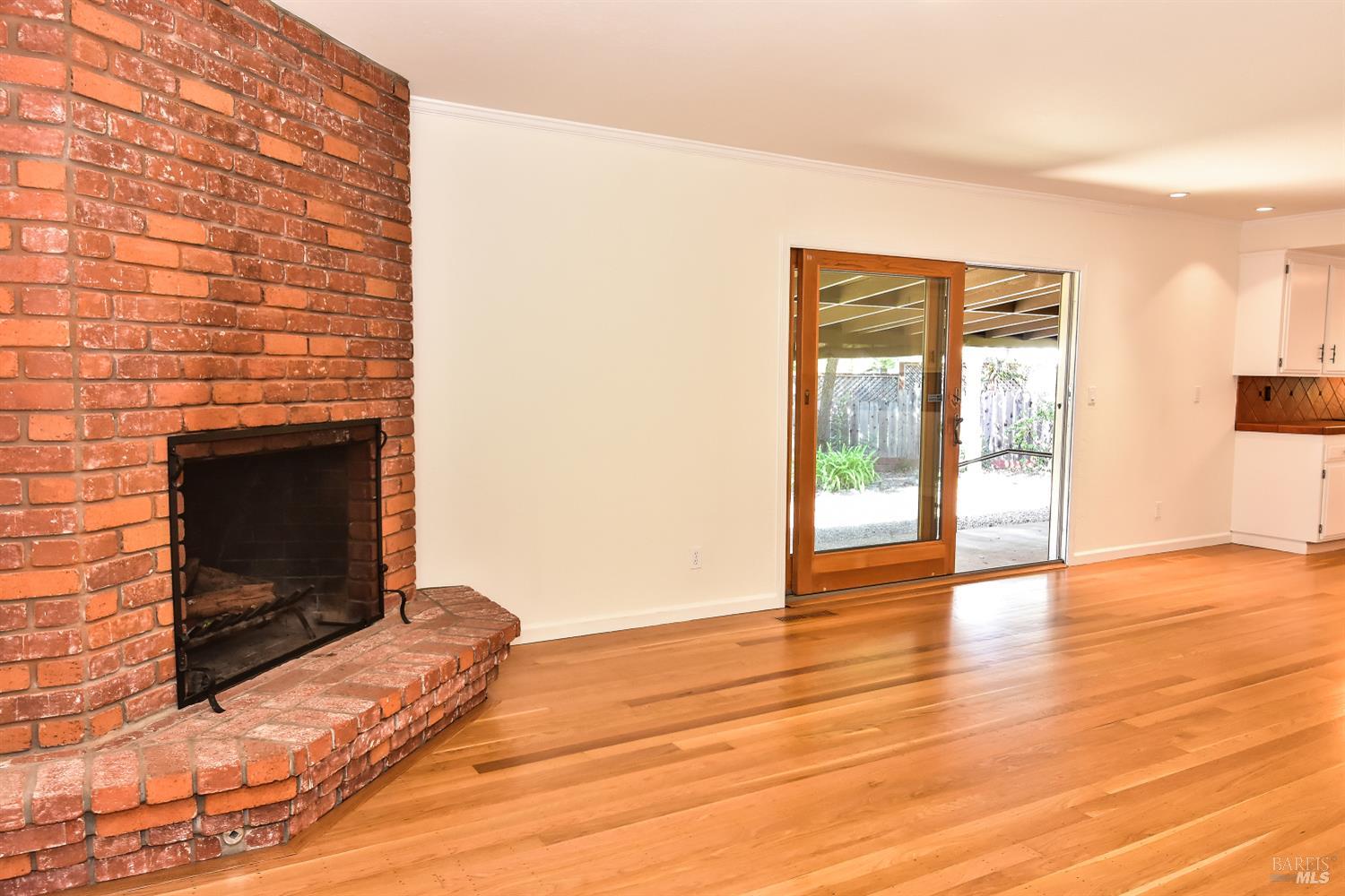 16398 La Grama Street Sonoma CA 95476