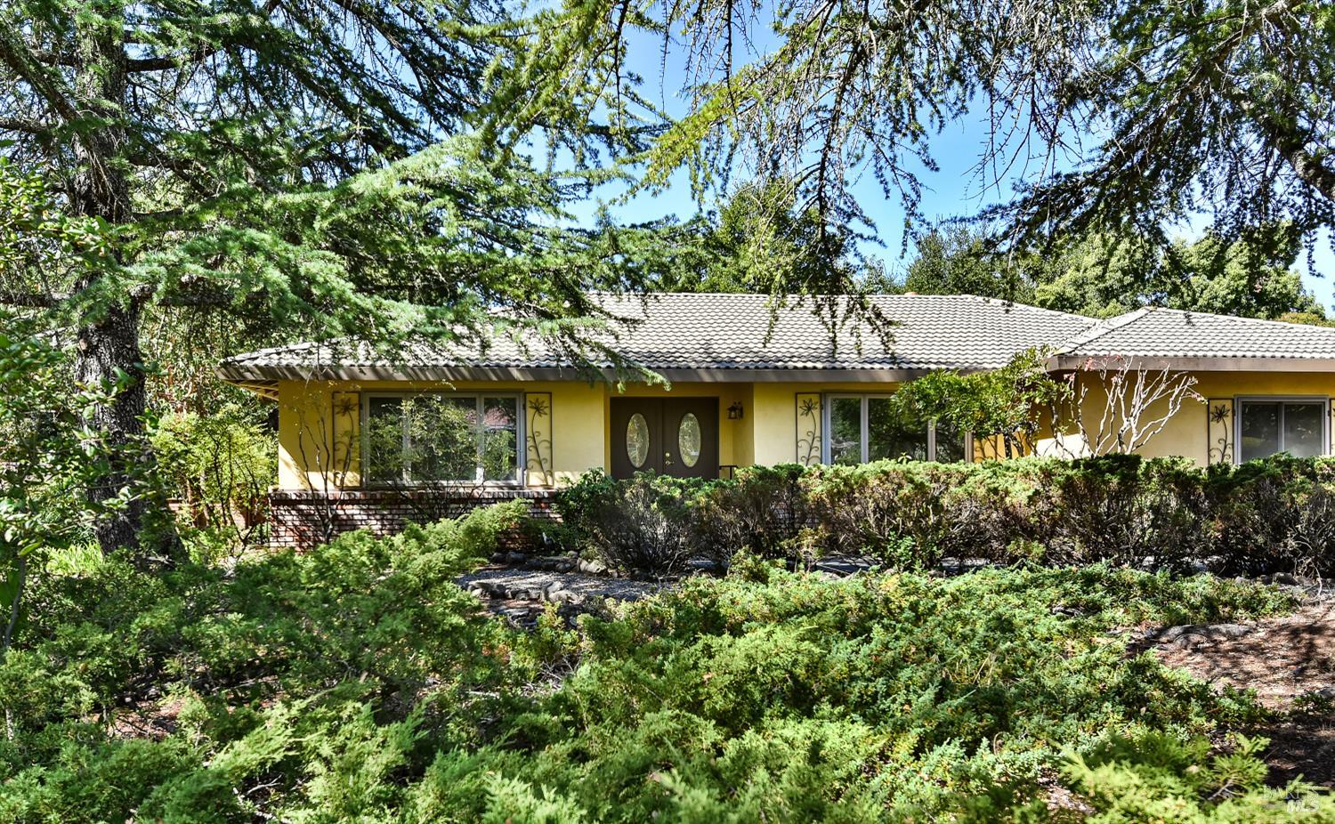 16398 La Grama Street Sonoma CA 95476
