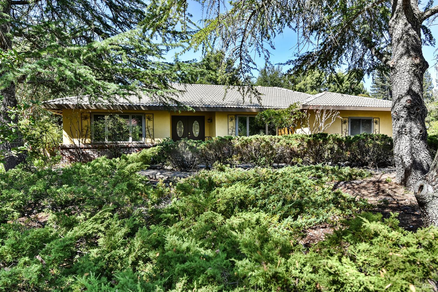 16398 La Grama Street Sonoma CA 95476