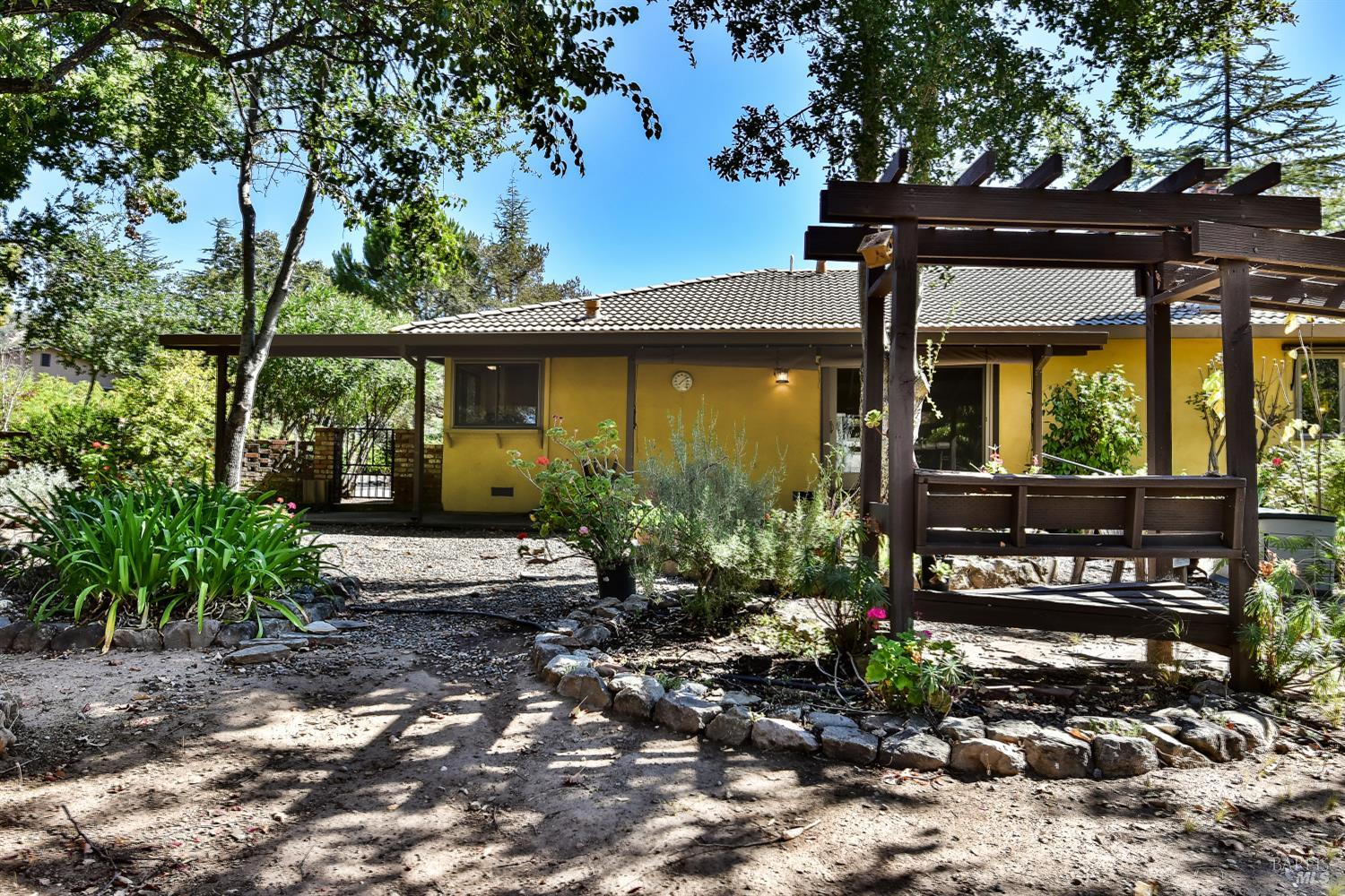 16398 La Grama Street Sonoma CA 95476