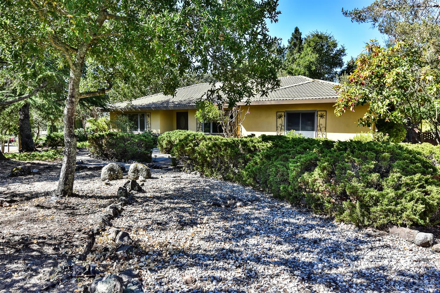 16398 La Grama Street Sonoma CA 95476