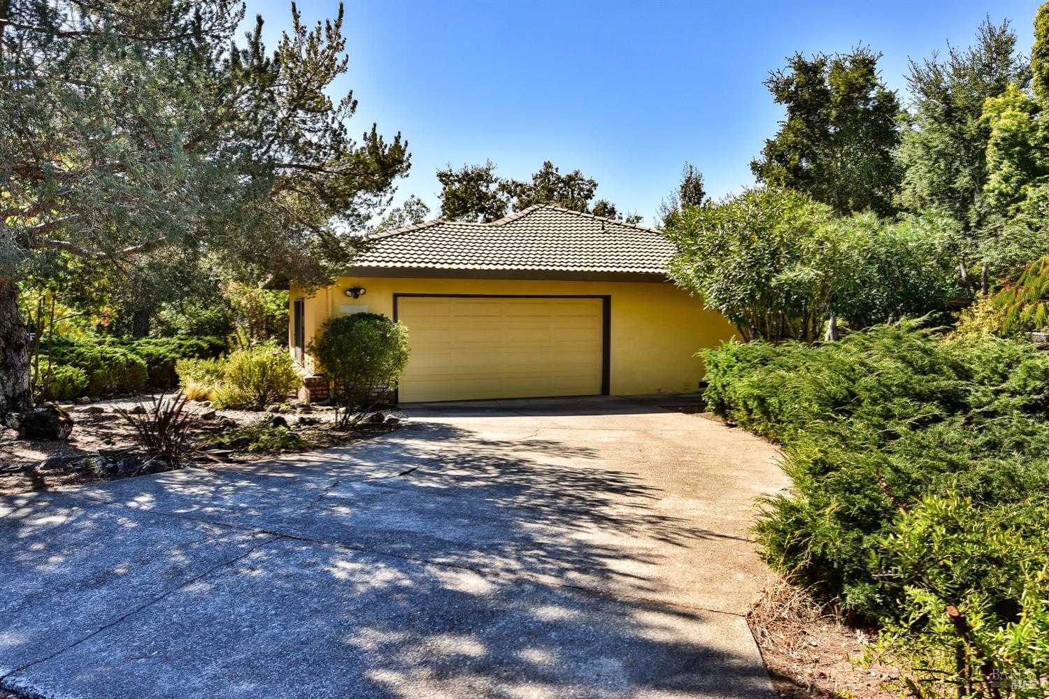 16398 La Grama Street Sonoma CA 95476