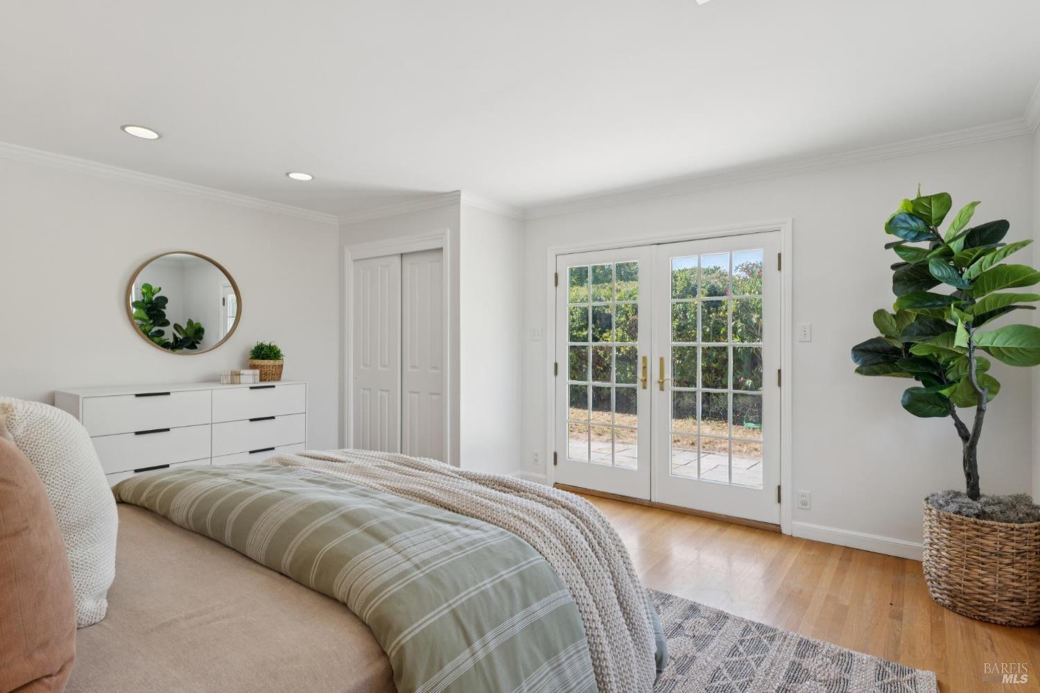 404 Vendola Drive San Rafael CA 94903