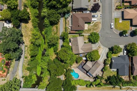 715 Placer Court Santa Rosa CA 95401