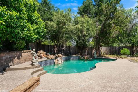 715 Placer Court Santa Rosa CA 95401