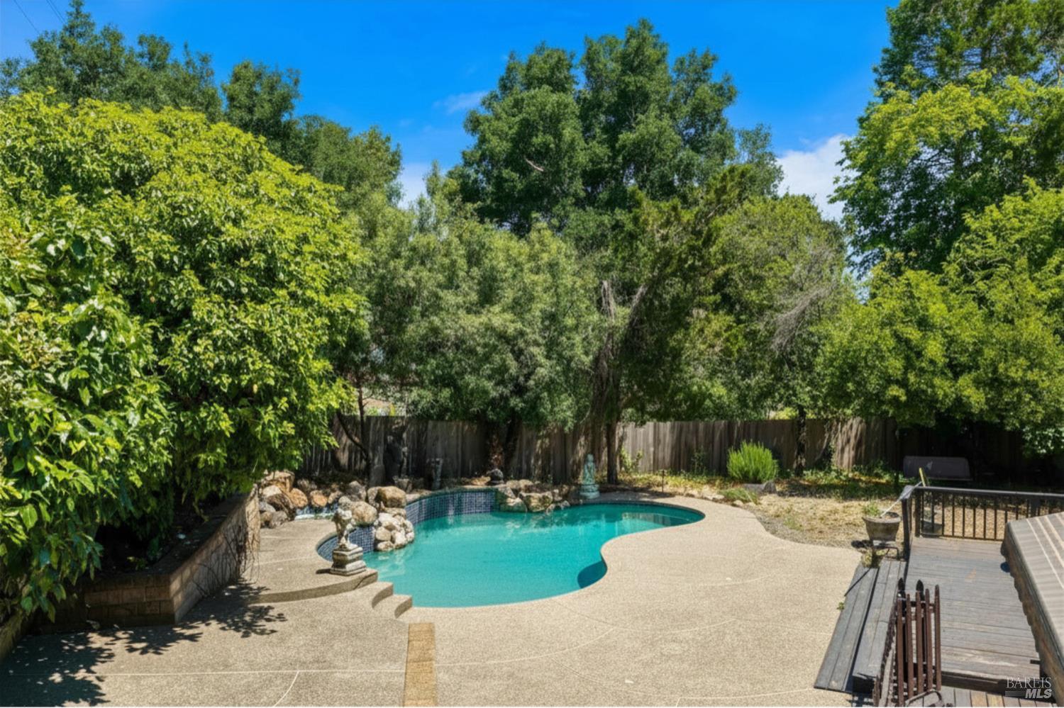 715 Placer Court Santa Rosa CA 95401