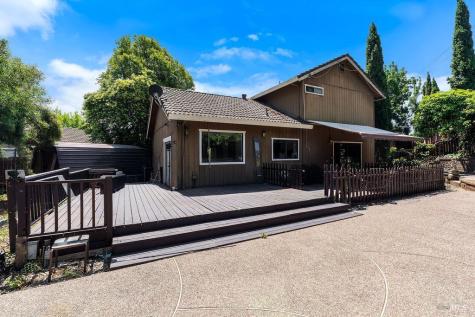 715 Placer Court Santa Rosa CA 95401