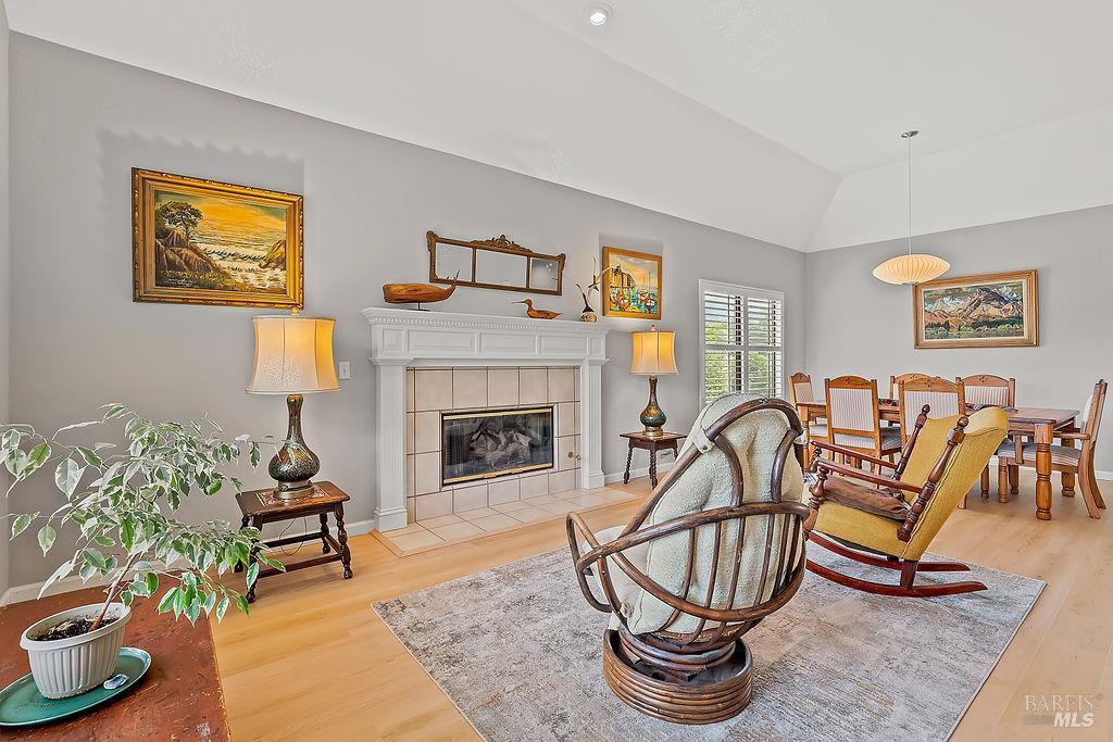 6287 Meadowbreeze Court Santa Rosa CA 95409