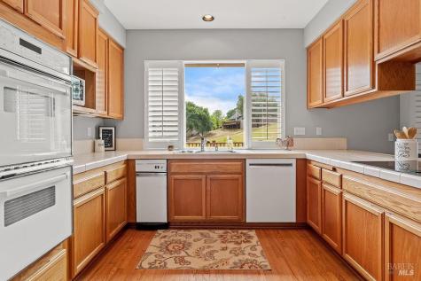 6287 Meadowbreeze Court Santa Rosa CA 95409