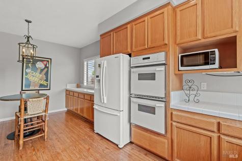 6287 Meadowbreeze Court Santa Rosa CA 95409