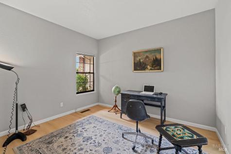6287 Meadowbreeze Court Santa Rosa CA 95409