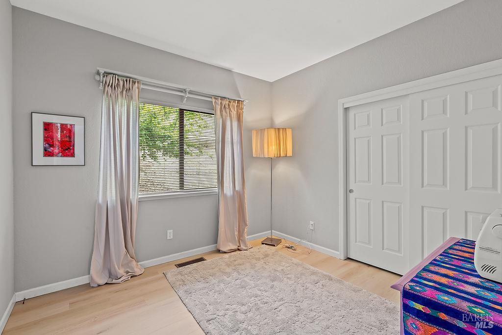 6287 Meadowbreeze Court Santa Rosa CA 95409