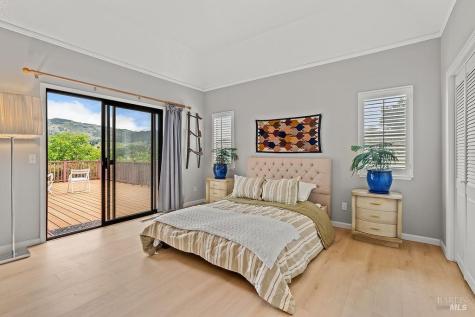 6287 Meadowbreeze Court Santa Rosa CA 95409