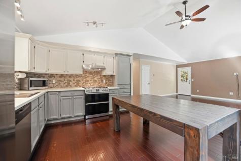 14920 Willow Road Guerneville CA 95446