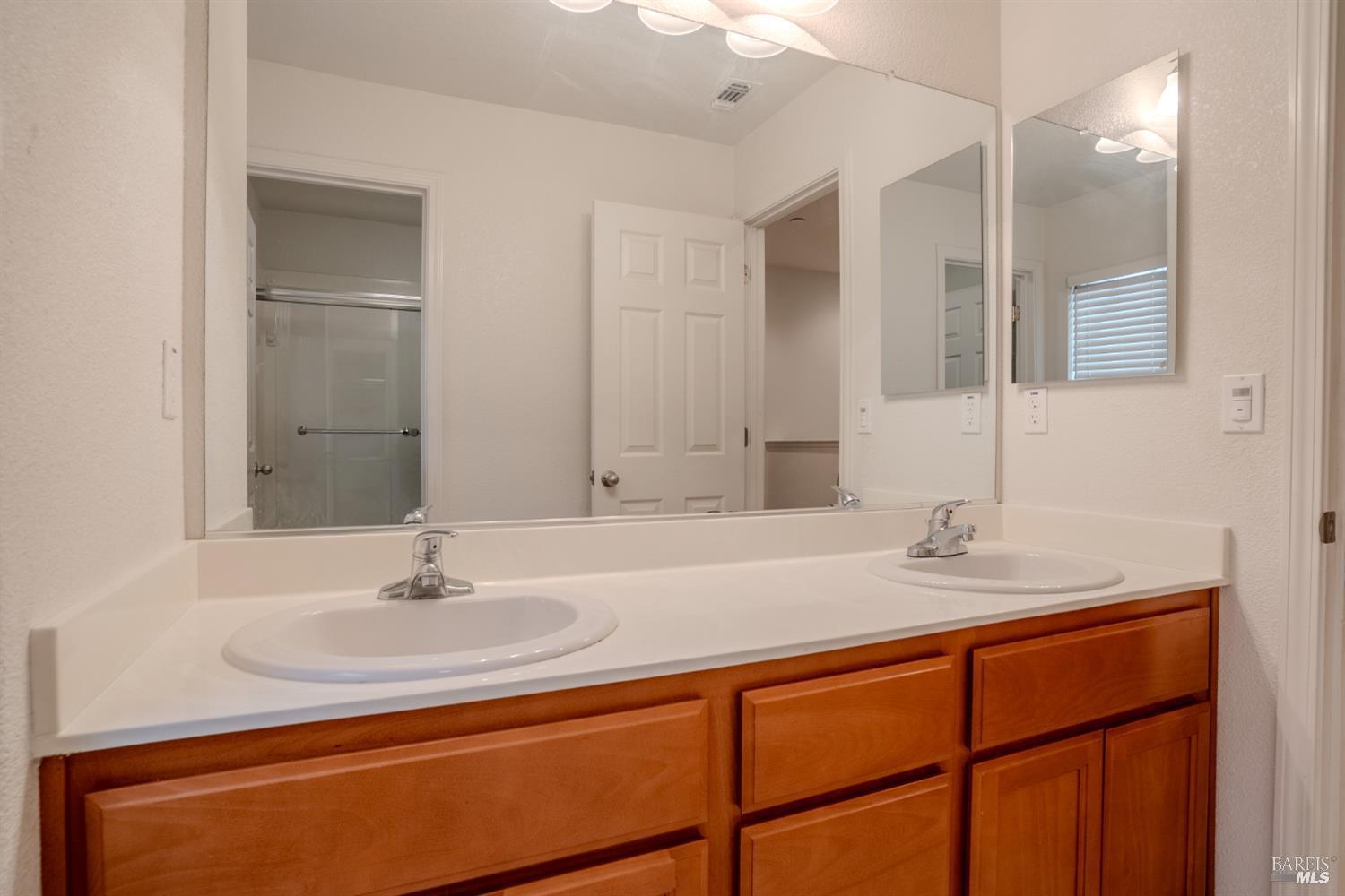 5286 Gramercy Circle Fairfield CA 94533