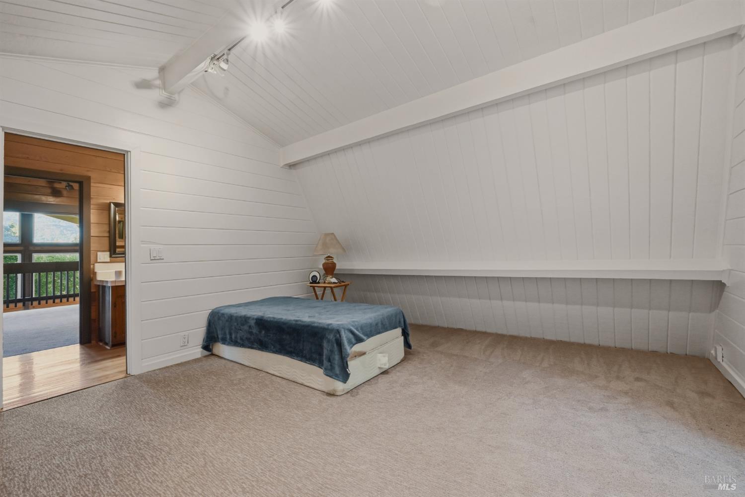 6486 Dry Creek Road Napa CA 94558