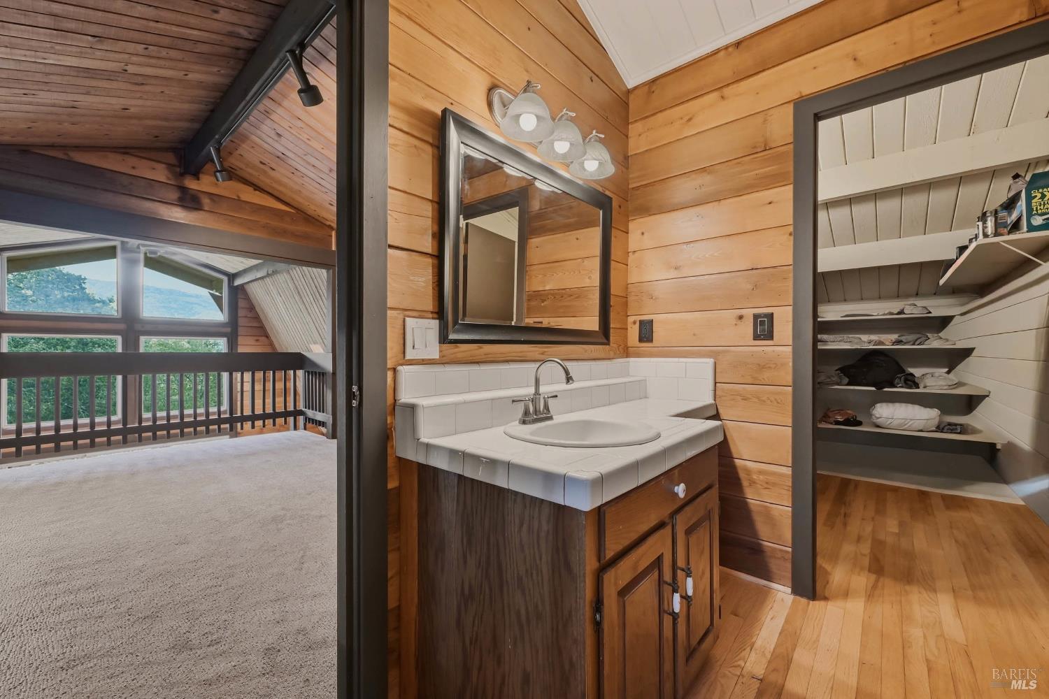 6486 Dry Creek Road Napa CA 94558