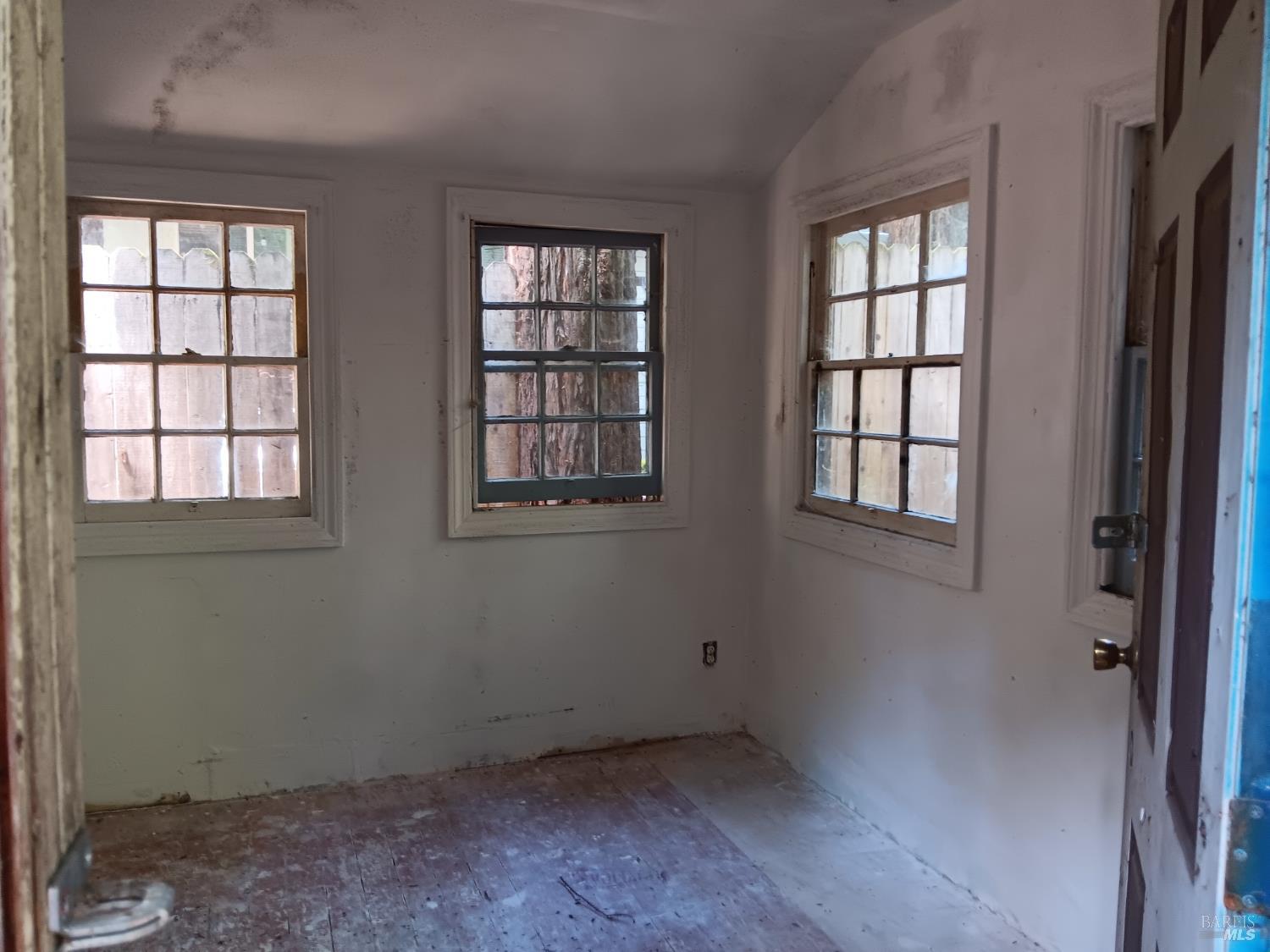 15543 Canyon 3 Road Guerneville CA 95446