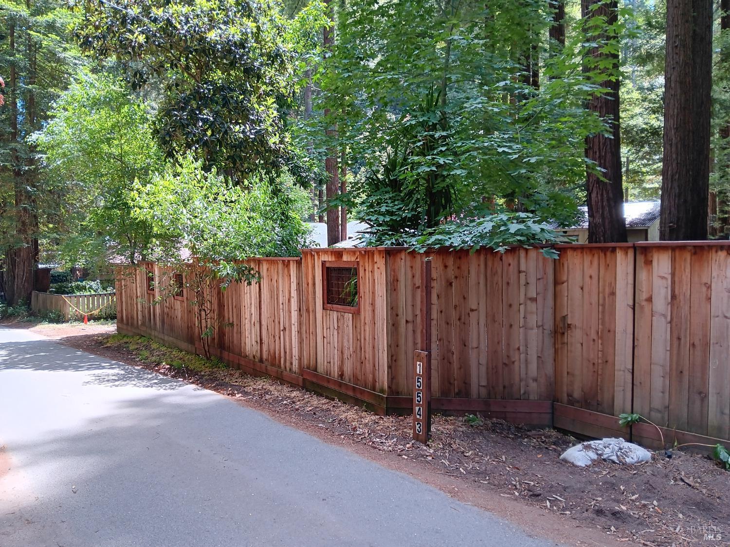 15543 Canyon 3 Road Guerneville CA 95446