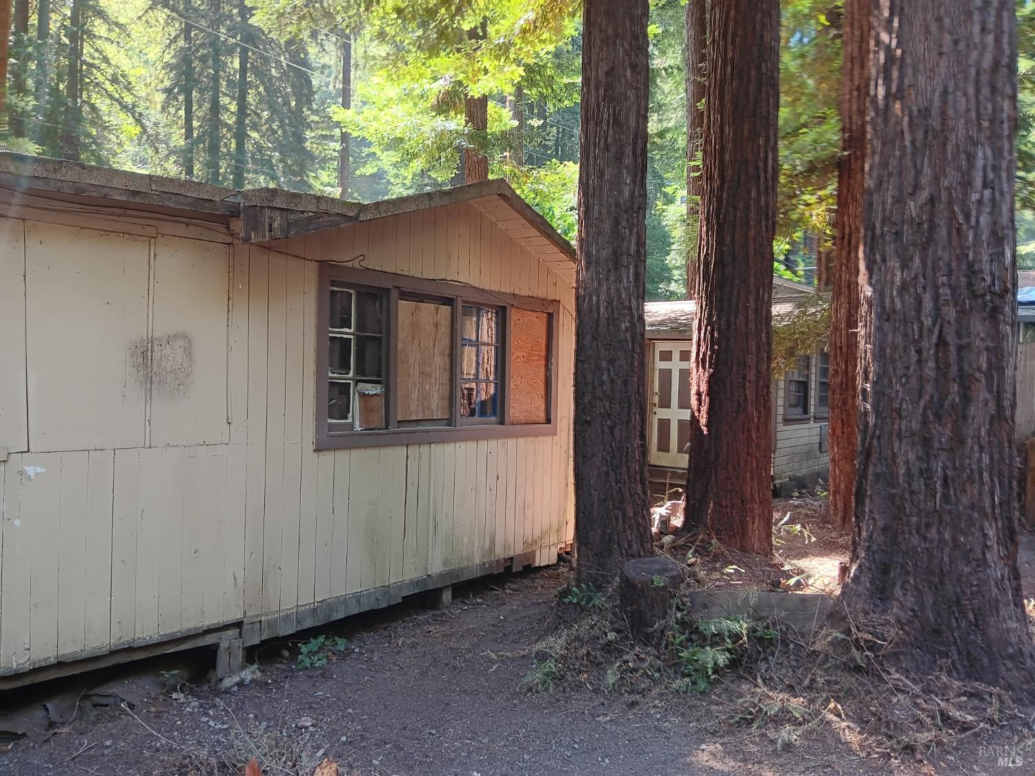 15543 Canyon 3 Road Guerneville CA 95446