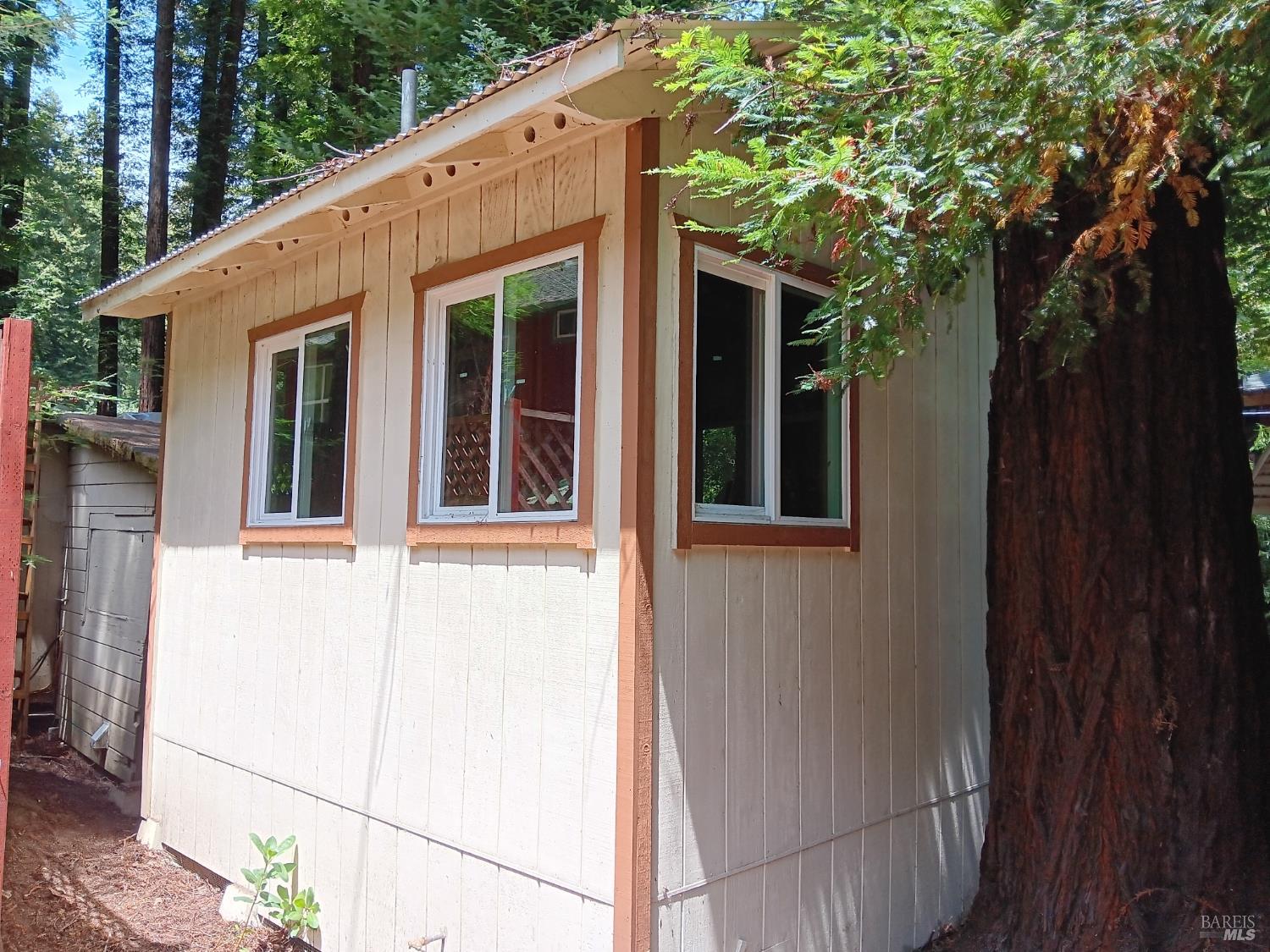 15543 Canyon 3 Road Guerneville CA 95446