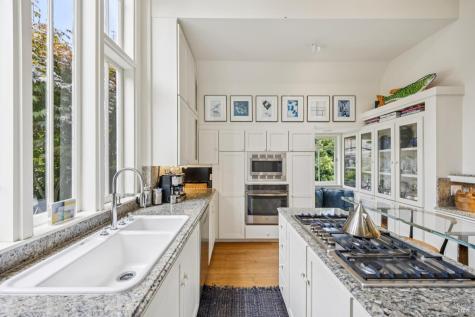 162 Bayview Drive Mill Valley CA 94941