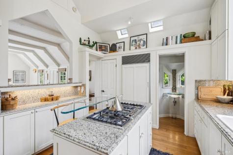 162 Bayview Drive Mill Valley CA 94941