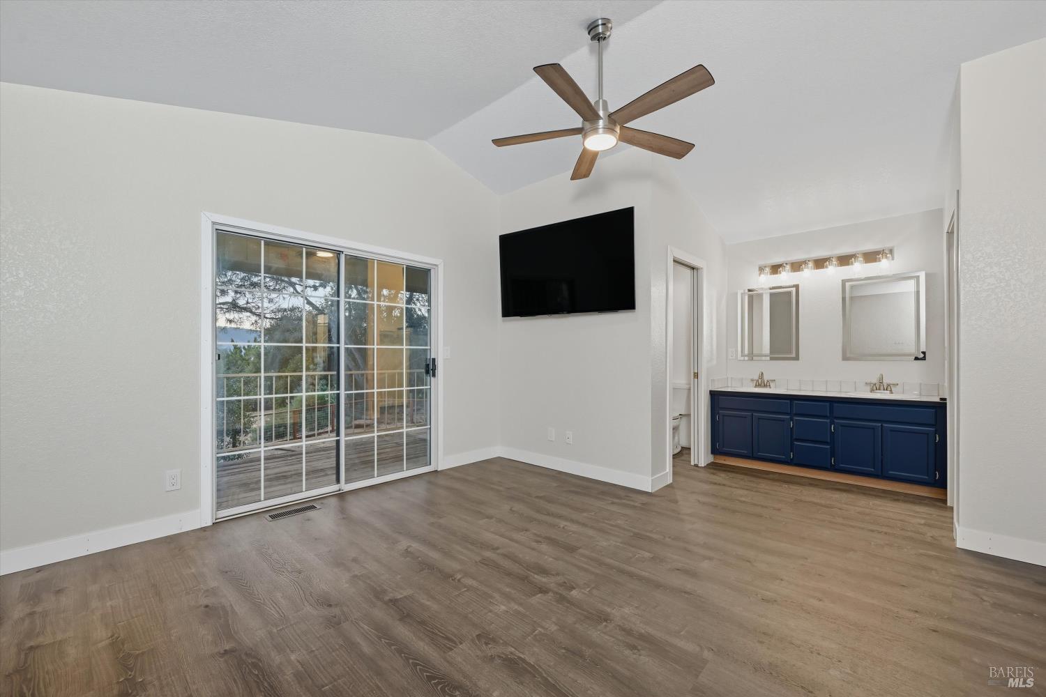 19231 Ravenhill Road Hidden Valley Lake CA 95467