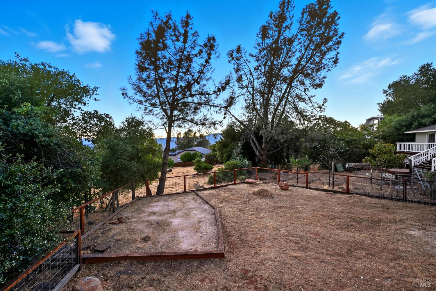 19231 Ravenhill Road Hidden Valley Lake CA 95467