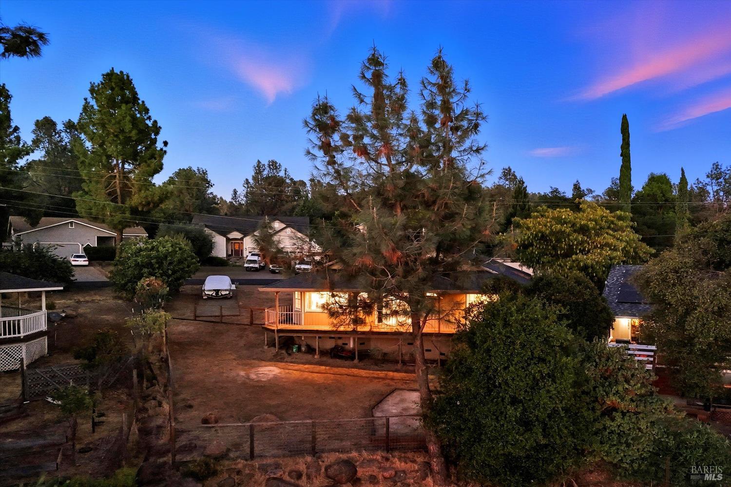 19231 Ravenhill Road Hidden Valley Lake CA 95467
