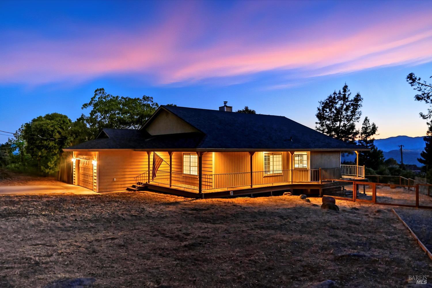 19231 Ravenhill Road Hidden Valley Lake CA 95467