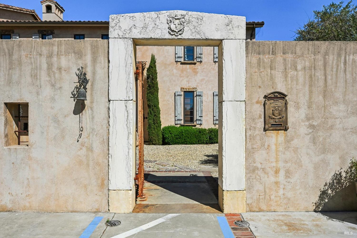 1096 Hardman Avenue Napa CA 94558