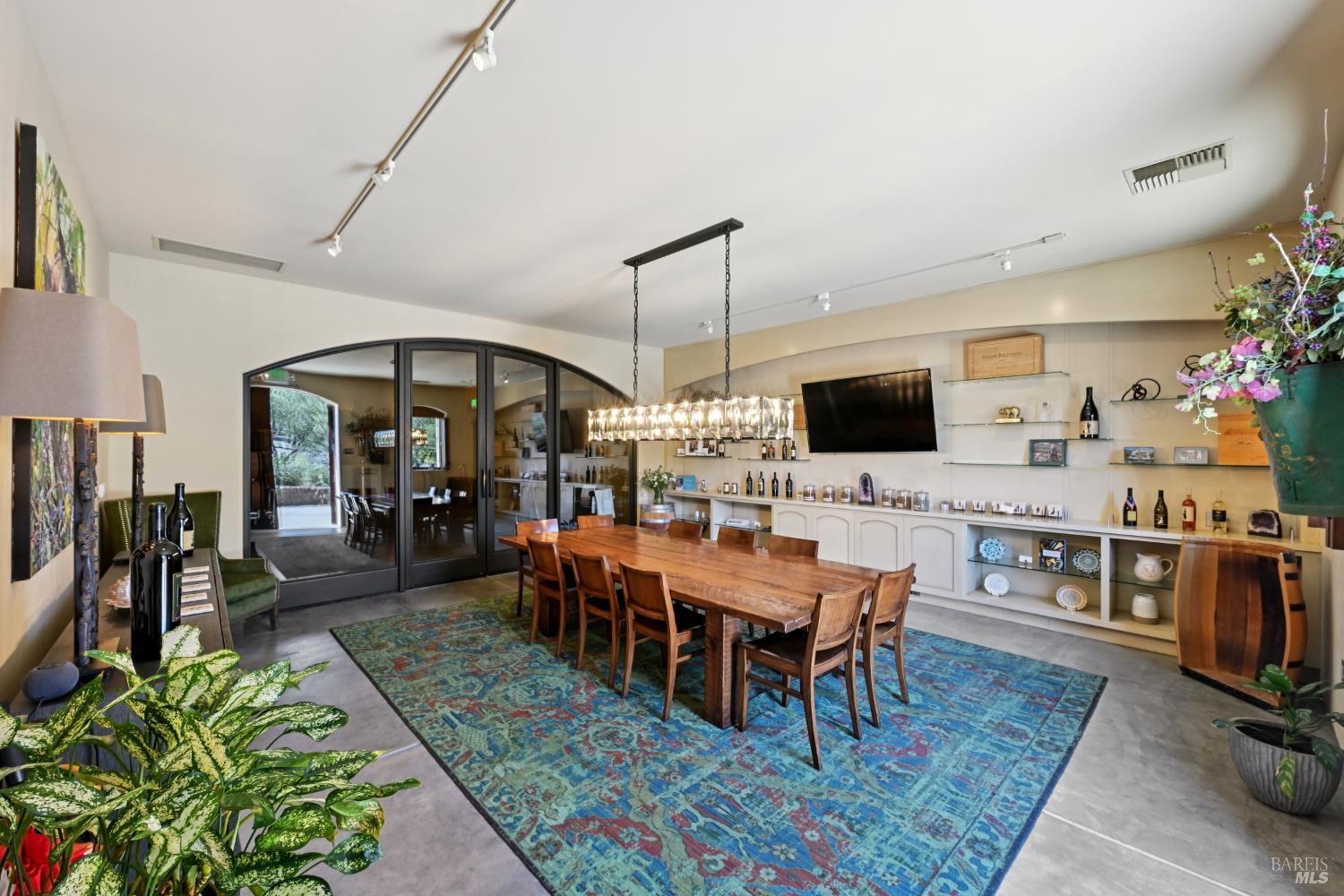 1096 Hardman Avenue Napa CA 94558