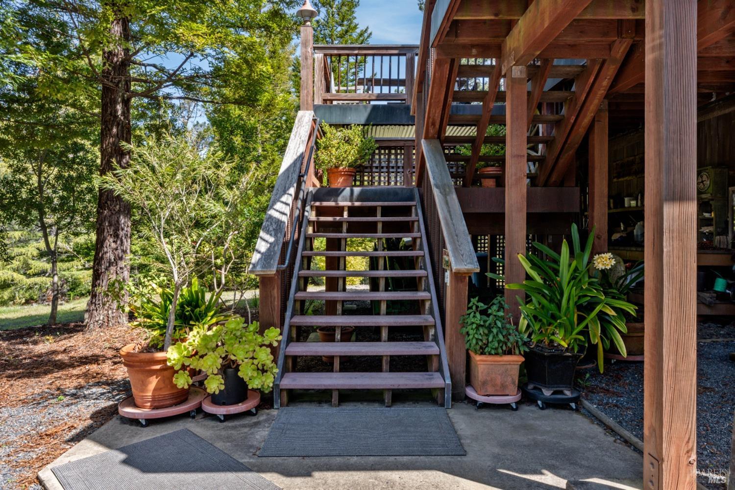 40811 Eureka Hill Road Point Arena CA 95468