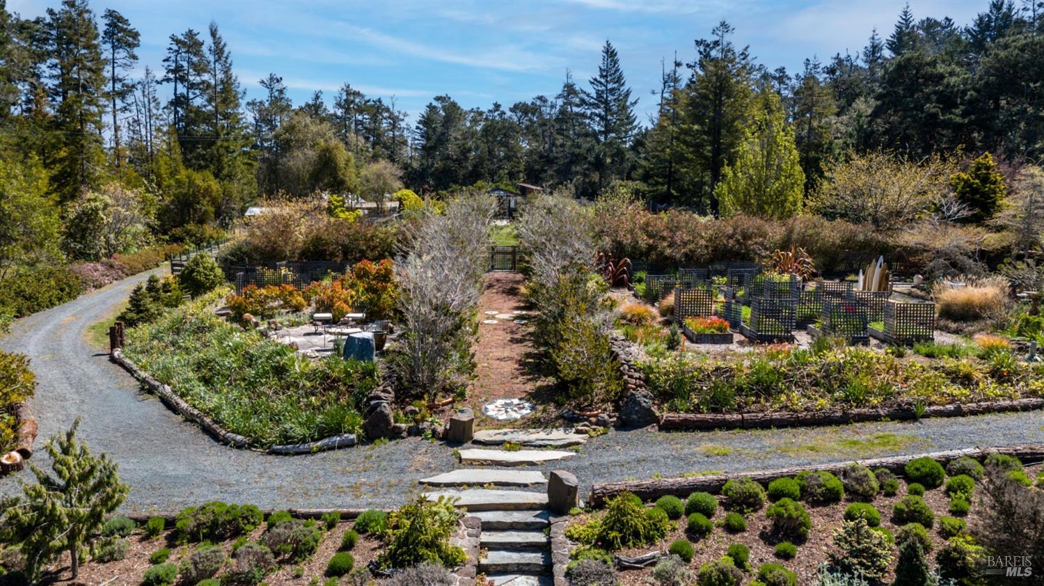 40811 Eureka Hill Road Point Arena CA 95468