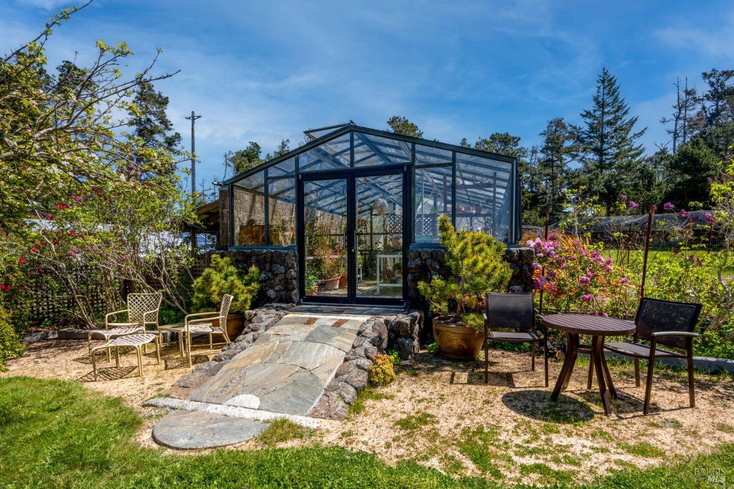 40811 Eureka Hill Road Point Arena CA 95468