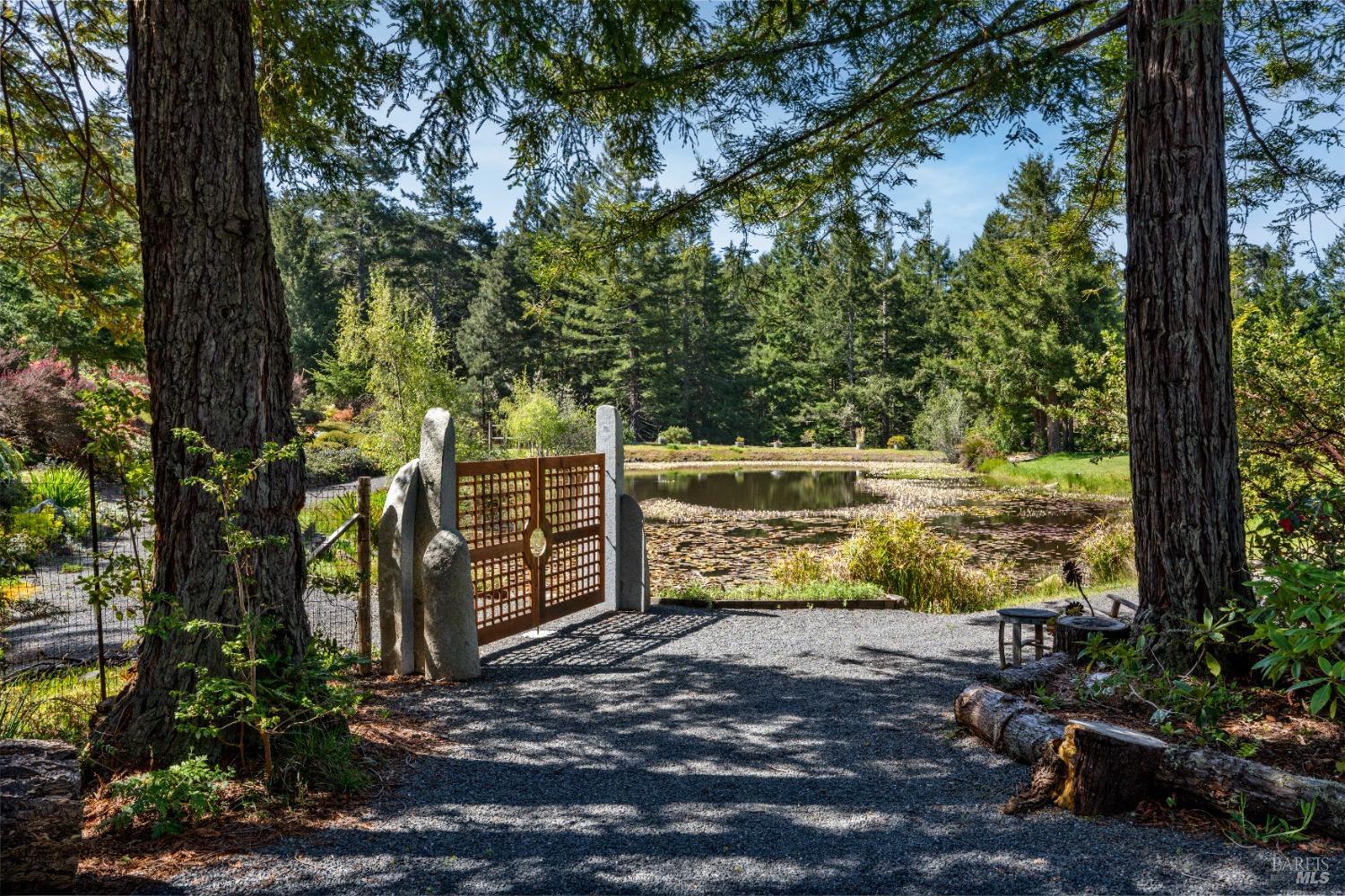 40811 Eureka Hill Road Point Arena CA 95468
