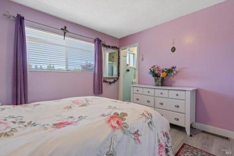 7234 Burton Avenue Rohnert Park CA 94928
