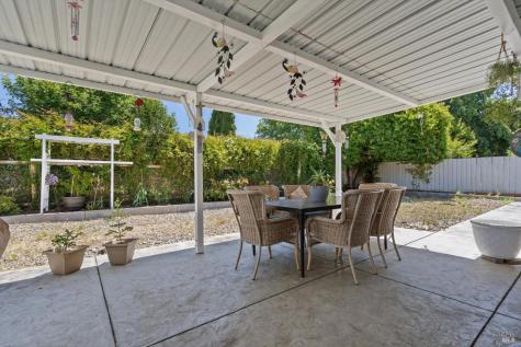 7234 Burton Avenue Rohnert Park CA 94928