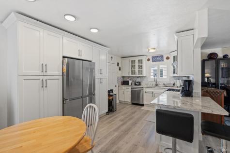 7234 Burton Avenue Rohnert Park CA 94928
