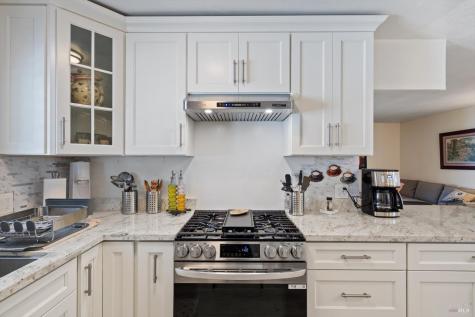 7234 Burton Avenue Rohnert Park CA 94928