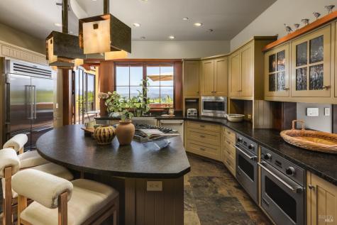 437 W Dry Creek Road Healdsburg CA 95448